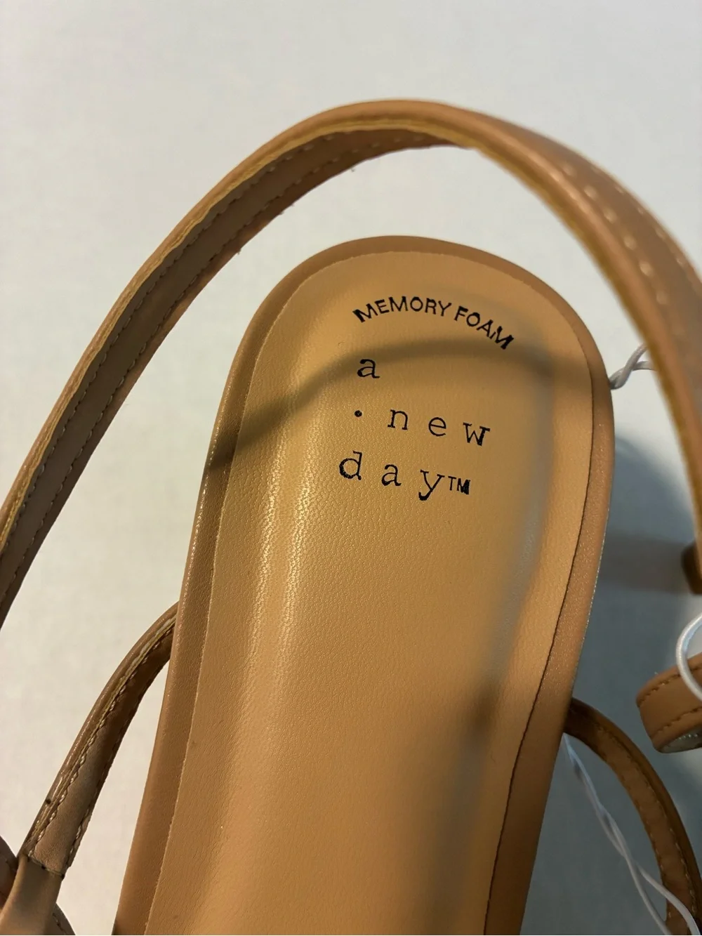 NWT A New Day Stella Almond Toe Strappy Kitten Heels Shoes Women’s size 12 tan